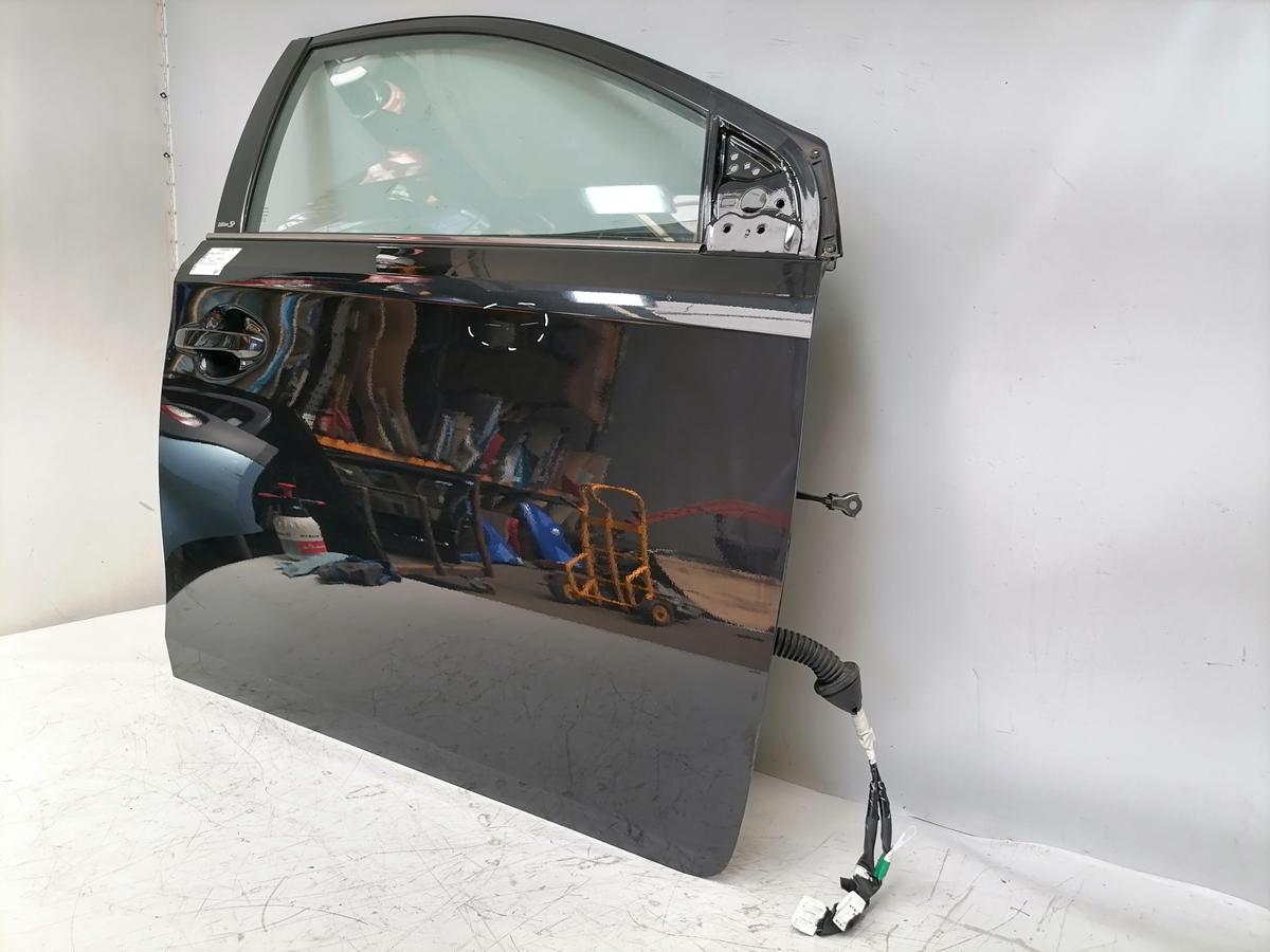 Toyota Auris 2 original T&uuml;r vorn rechts 209 Schwarz Flie&szlig;heck Bj.2018